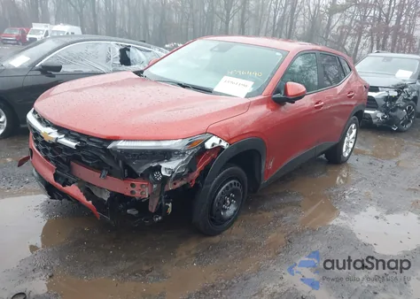 2024 Chevrolet Trax Fwd Sp из США, поврежденный, VIN KL77LFE20RC105357